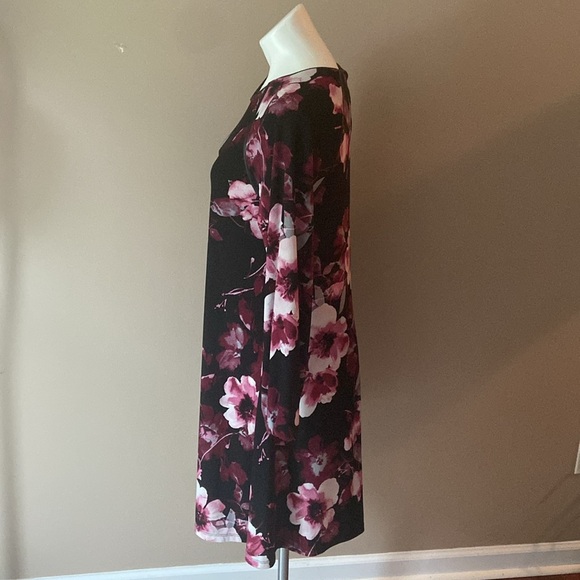 Anne Klein Women’s Black Moody Floral Long Sleeve Stretchy Shift Dress Size 8 - Picture 3 of 5